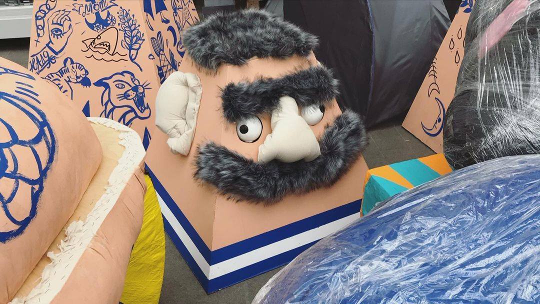 Объемные фигуры для ярмарки non/fictio№22