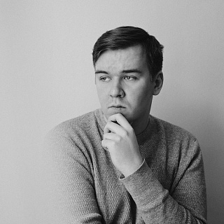 Денис Ушаков