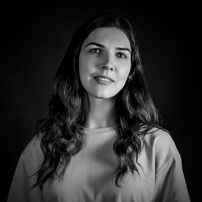 Настя Леоневская